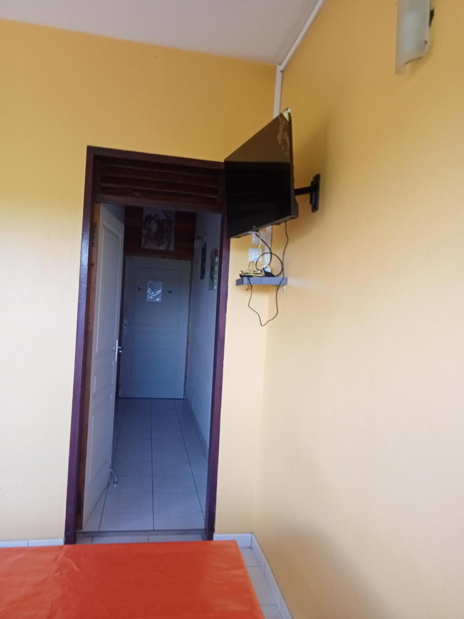Villa Grandes Pieces Petit-Bourg Exterior foto